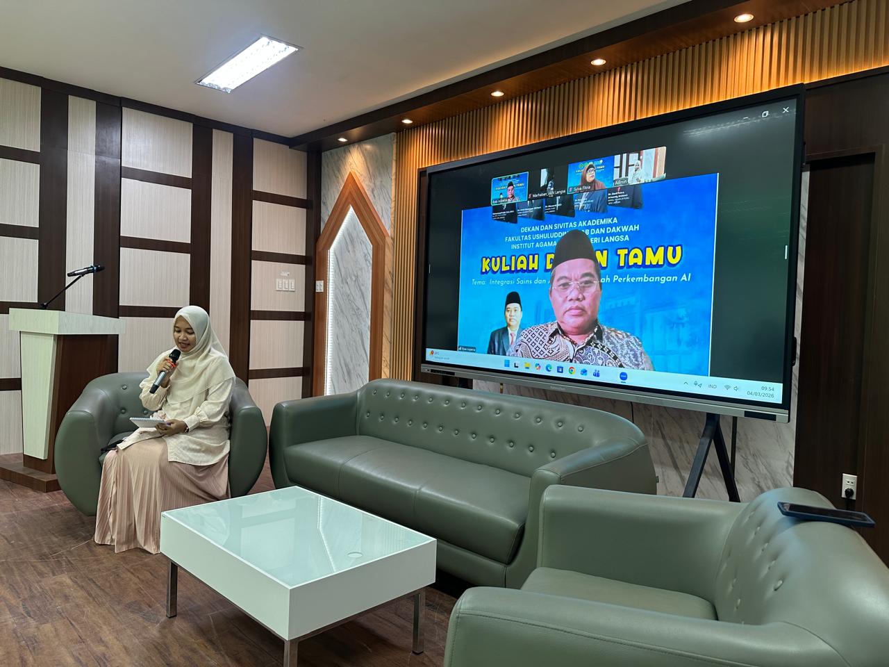 FUAD IAIN Langsa Gelar Kuliah Dosen Tamu Bahas Integrasi Sains dan Agama di Era Perkembangan AI